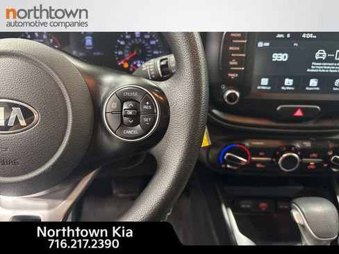 Certified 2020 Kia Soul S image 16