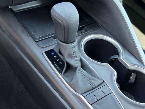 Used 2024 Toyota Camry LE w/ Cold Weather Package FWD image 31