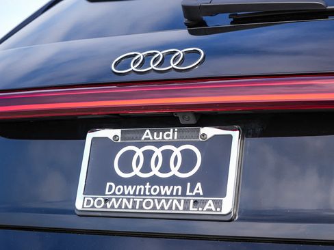Used 2024 Audi Q8 e-tron Premium AWD/4WD image 12