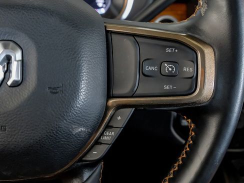 Used 2024 RAM 2500 Limited image 17