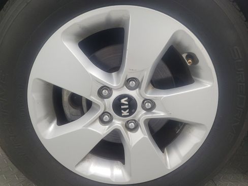 Used 2017 Kia Soul FWD image 31
