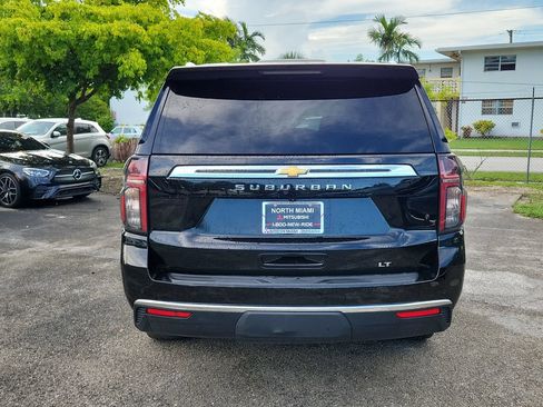 Used 2024 Chevrolet Suburban LT AWD/4WD image 6