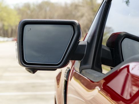 Used 2024 Ford F150 Lariat w/ Equipment Group 502A High image 12