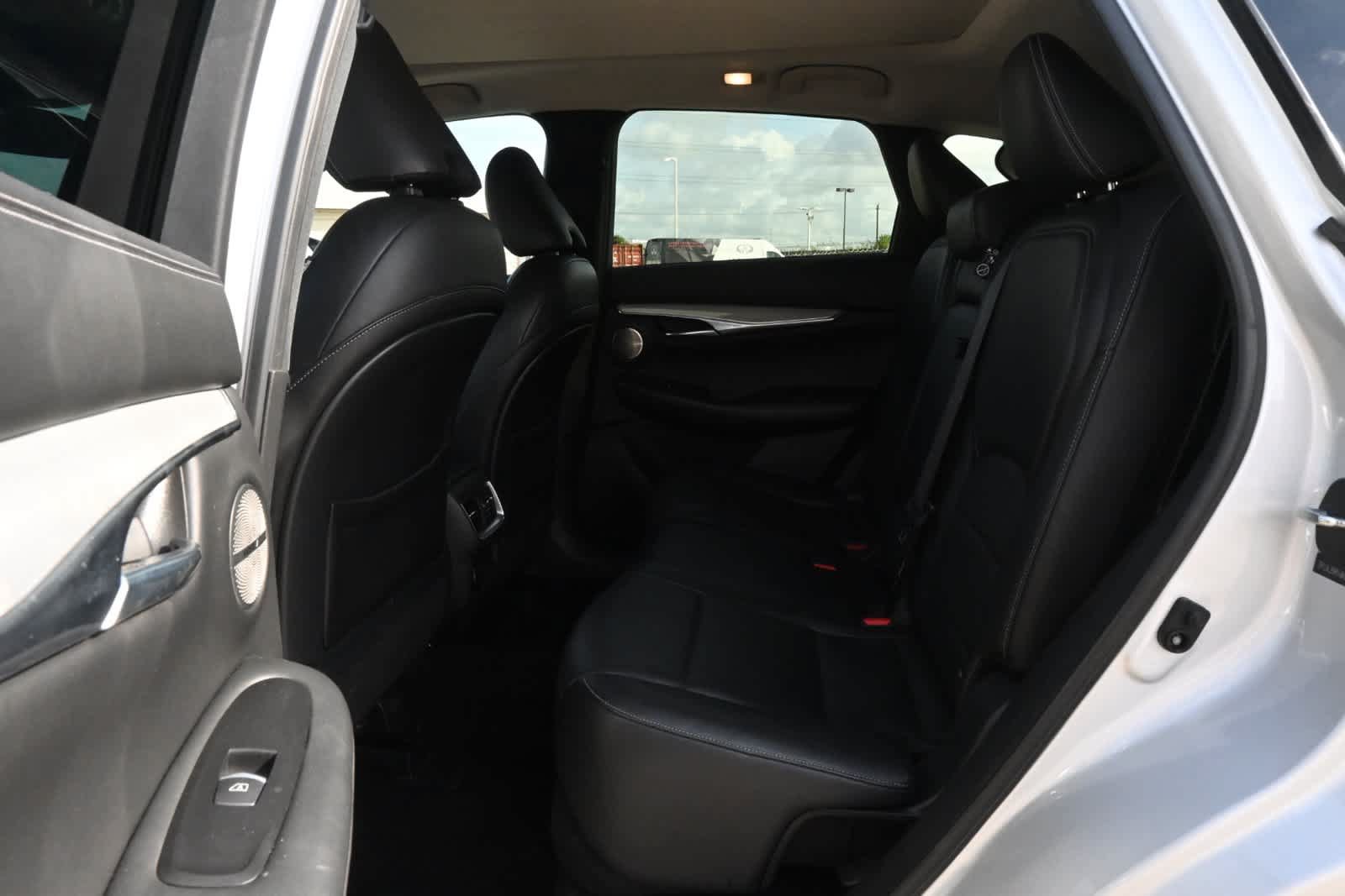 Used 2019 INFINITI QX50 Essential w/ Proactive Package FWD image 19