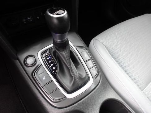 Used 2019 Hyundai Kona Ultimate image 21