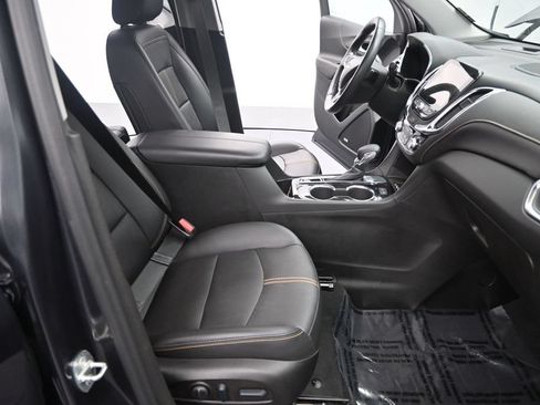 Used 2022 Chevrolet Equinox Premier FWD image 22