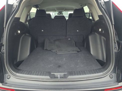 Used 2025 Honda CR-V LX image 16