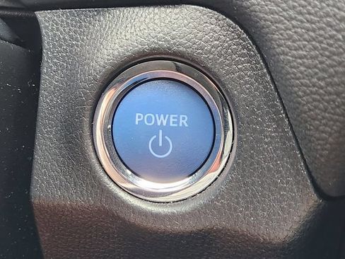 Used 2021 Toyota RAV4 XSE AWD/4WD image 15