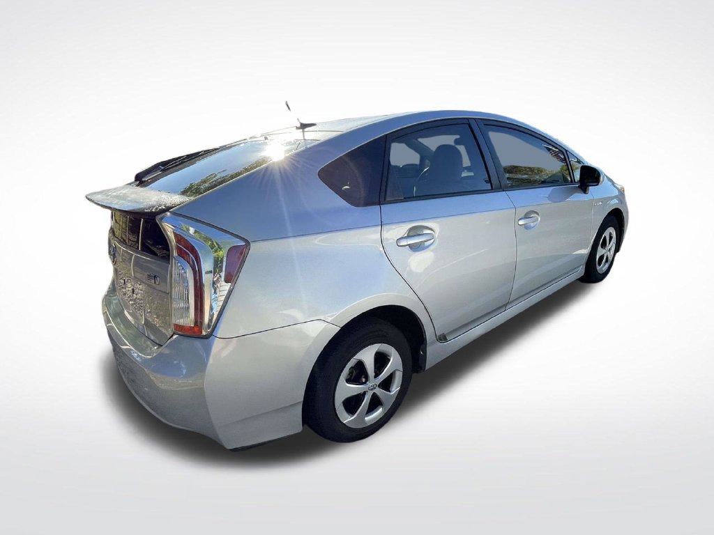 Used 2015 Toyota Prius Three FWD image 6