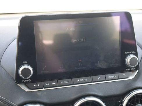 Used 2025 Nissan Sentra SV image 15