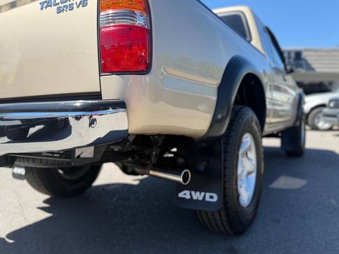 Used 2003 Toyota Tacoma 4x4 Xtracab V6 w/ Convenience Pkg image 64