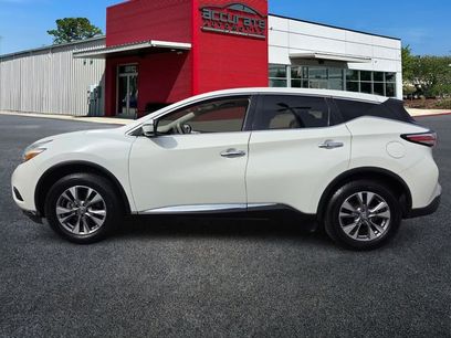 Used 2017 Nissan Murano S w/ Navigation Package