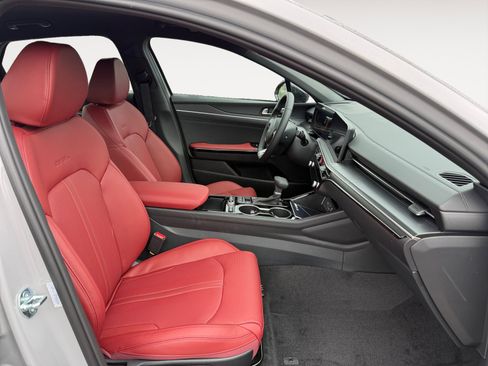 New 2026 Kia K5 GT-Line image 19