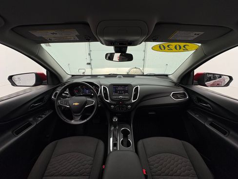 Used 2020 Chevrolet Equinox LT w/ Driver Convenience Package FWD image 3