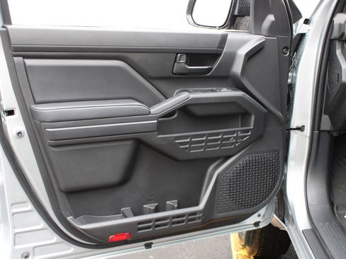 New 2026 Toyota Tacoma SR image 13