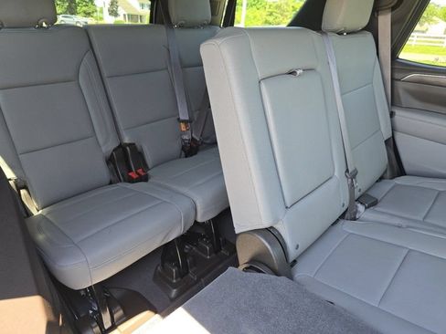 Used 2023 Chevrolet Tahoe LT w/ Luxury Package AWD/4WD image 27