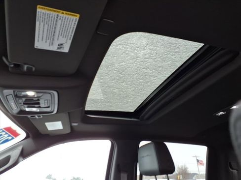 Used 2021 GMC Sierra 1500 Denali w/ Technology Package image 13