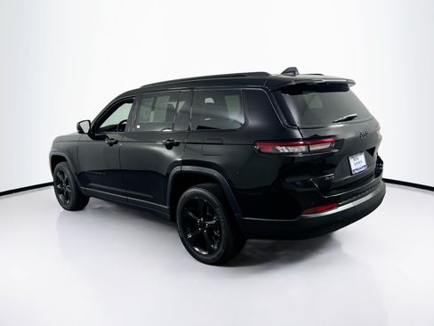 Used 2023 Jeep Grand Cherokee L Laredo AWD/4WD image 7