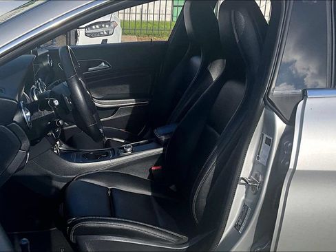 Used 2019 Mercedes-Benz CLA 250 image 33