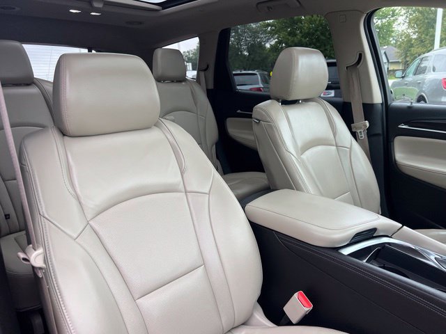Used 2018 Buick Enclave Premium w/ Experience Buick Package AWD/4WD image 13