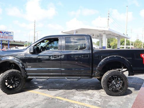 Used 2017 Ford F150 XLT w/ Equipment Group 302A Luxury AWD/4WD image 10