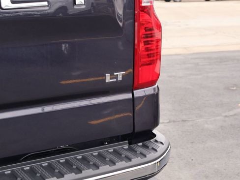 Used 2022 Chevrolet Silverado 1500 LT image 8