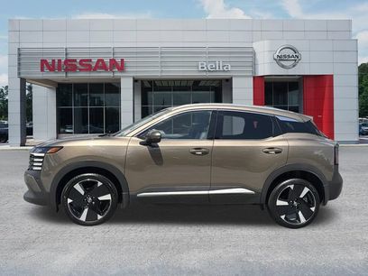 Used 2025 Nissan Kicks SR