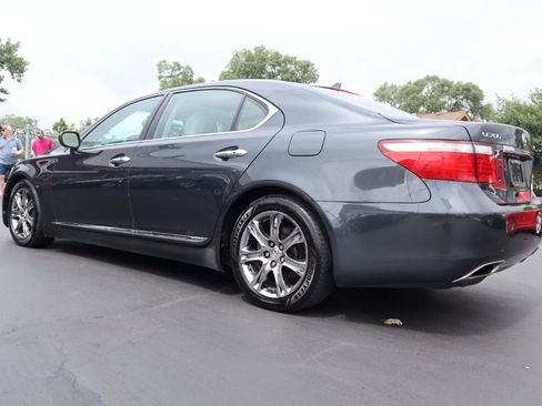 Used 2007 Lexus LS 460 L RWD image 3