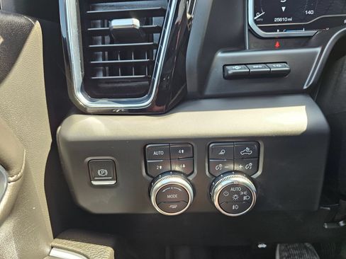 Used 2024 GMC Sierra 2500 Denali w/ Denali Reserve Package AWD/4WD image 48