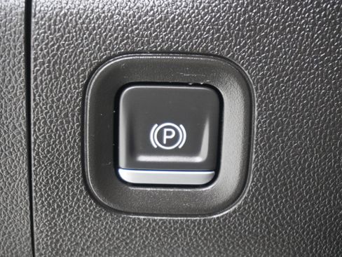 Used 2022 GMC Sierra 2500 AT4 w/ AT4 Premium Plus Package AWD/4WD image 40
