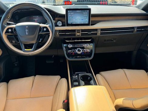 Certified 2022 Lincoln Corsair Reserve w/ Equipment Group 201A image 9