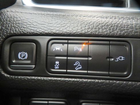 Used 2021 GMC Yukon Denali AWD/4WD image 39