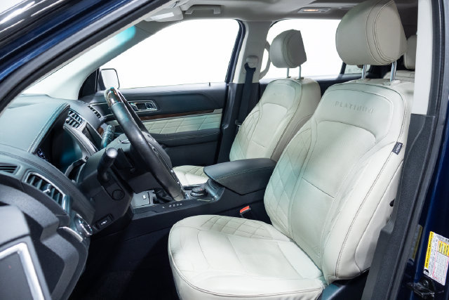 Used 2016 Ford Explorer Platinum AWD/4WD image 22