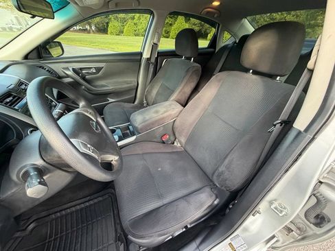 Used 2014 Nissan Altima 2.5 S FWD image 11