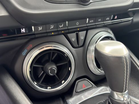 Used 2017 Chevrolet Camaro LT image 17