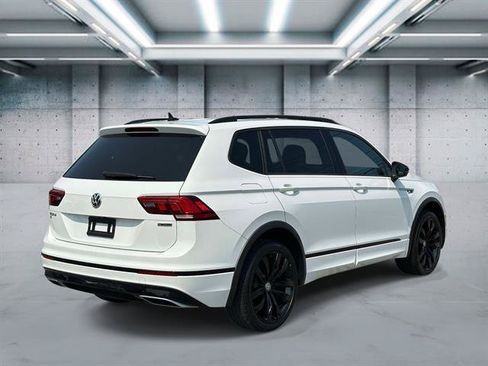 Used 2021 Volkswagen Tiguan SE R-Line AWD/4WD image 5
