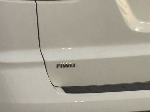 Used 2015 Chevrolet Traverse LS image 10