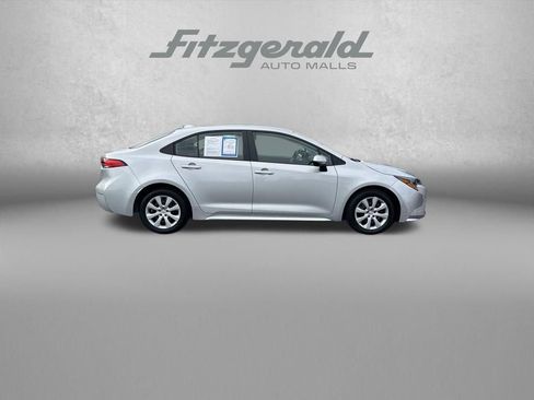 Used 2024 Toyota Corolla LE image 8