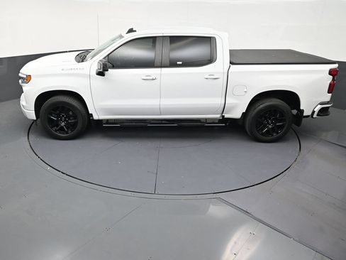 Used 2022 Chevrolet Silverado 1500 RST RWD image 13