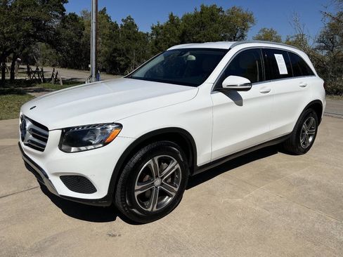 Used 2016 Mercedes-Benz GLC 300 image 5