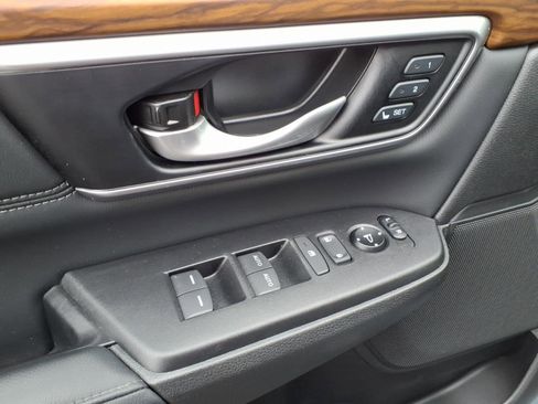Used 2021 Honda CR-V Touring image 21
