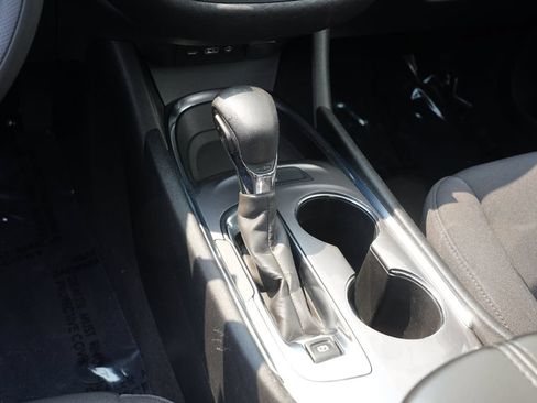 Used 2023 Chevrolet Malibu LT FWD image 23