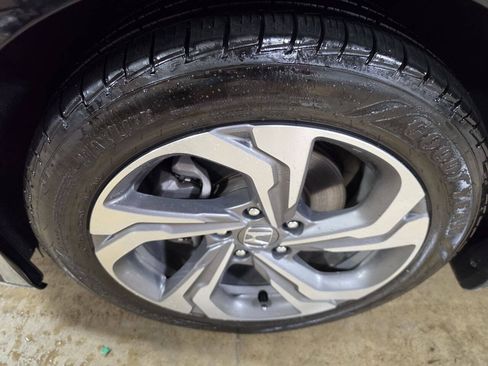 Used 2018 Honda Accord EX-L image 16