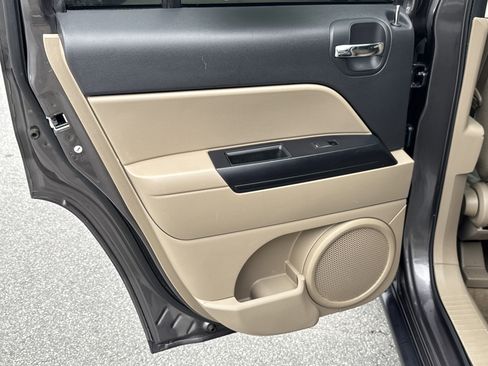 Used 2016 Jeep Patriot Sport w/ Power Value Group image 26