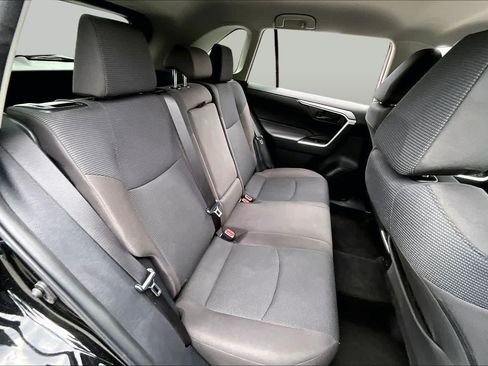 Used 2025 Toyota RAV4 LE AWD/4WD image 20