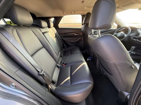 Used 2024 MAZDA CX-30 AWD 2.5 S w/ Premium Package image 17