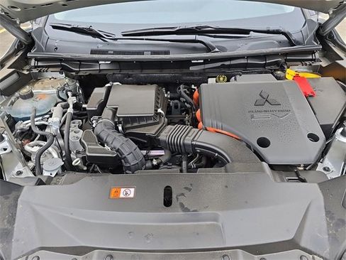 New 2025 Mitsubishi Outlander SEL image 28