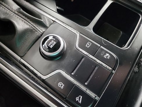 Used 2023 Kia Sorento S w/ Panoramic Sunroof Package FWD image 35