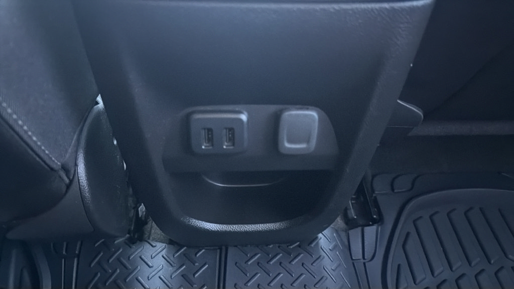 Used 2018 Chevrolet Colorado Z71 AWD/4WD image 24
