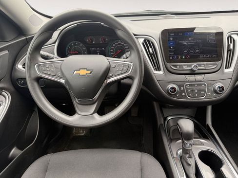 Used 2024 Chevrolet Malibu LT FWD image 13
